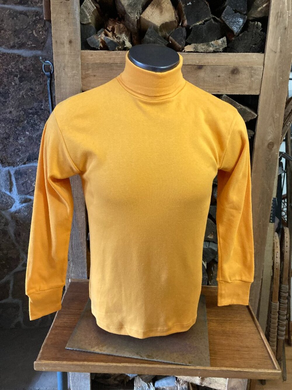 Alpina West W. Germany German turtleneck long sleeve pullover ski skiing mens M